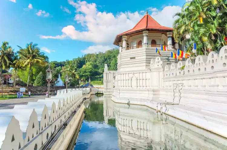 Hotels in Kandy